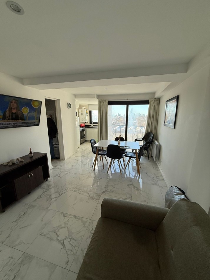 VENTA DEPARTAMENTO DE 2 AMBIENTES EN MAIPU Y SALTA 