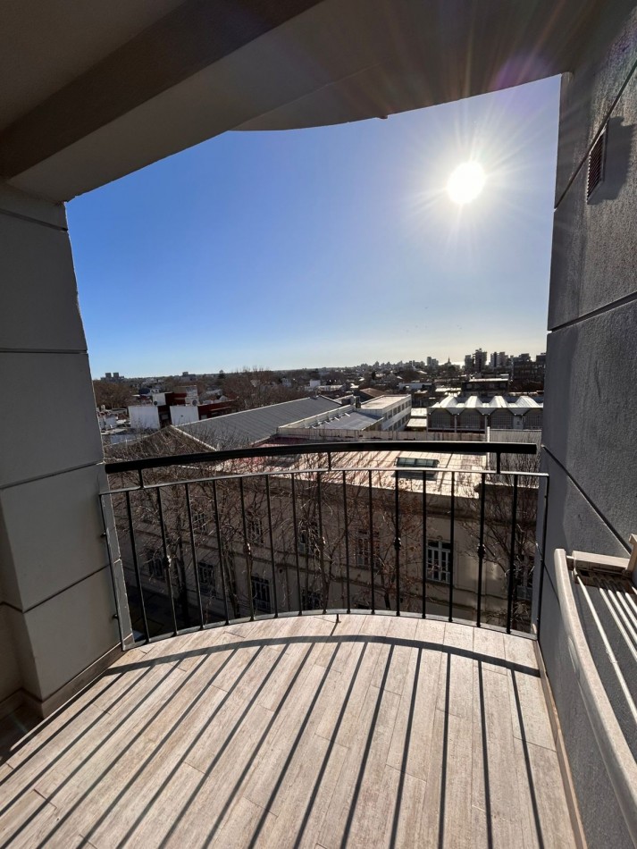 VENTA DEPARTAMENTO 2 AMBIENTES CON COCHERA MAIPU Y SALTA 