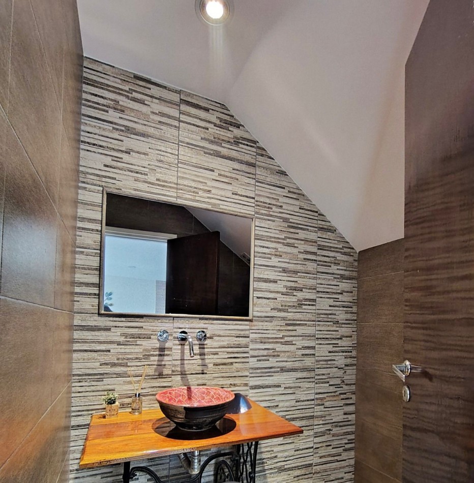 VENTA CASA DE 4 AMBIENTES A ESTRENAR EN DON BOSCO Y SANTA CRUZ 