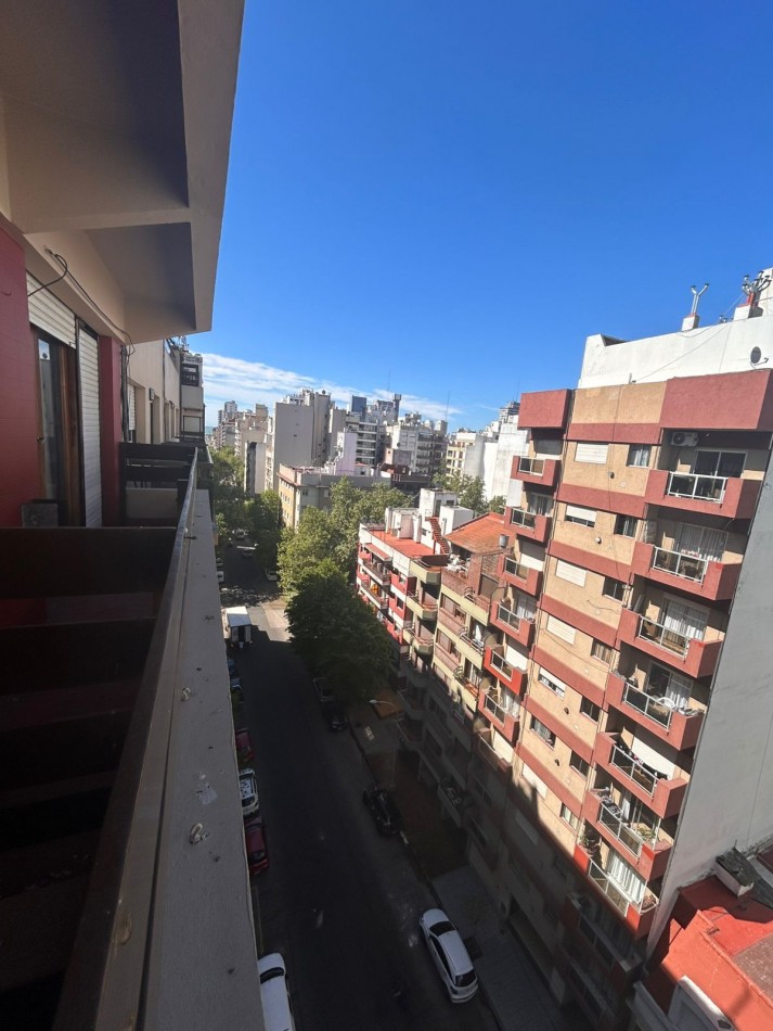 VENTA DEPARTAMENTO DE 2 AMBIENTES EN 11 DE SEPTIEMBRE E INDEPENDENCIA 