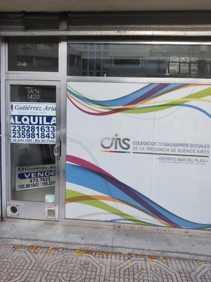 VENTA LOCAL DE 100 METROS EN SALTA Y 9 DE JULIO