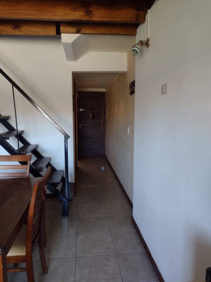 VENTA PH DE 2 AMBIENTES EN LURO Y BAHIA BLANCA 