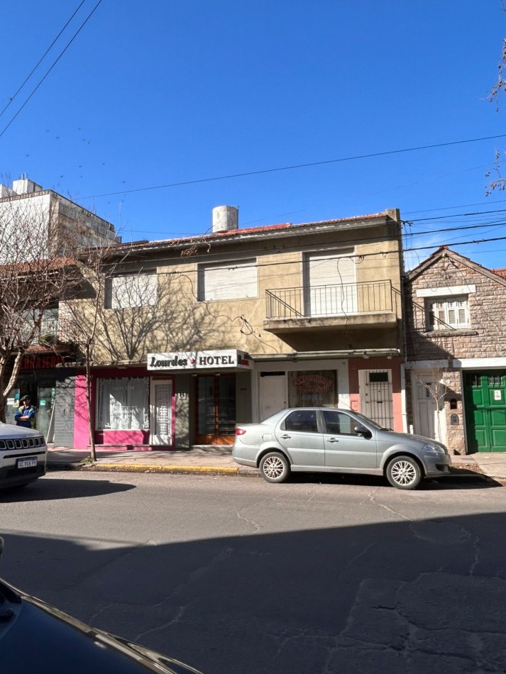 VENTA PH DE 3 AMBIENTES EN SALTA Y 3 DE FEBRERO 