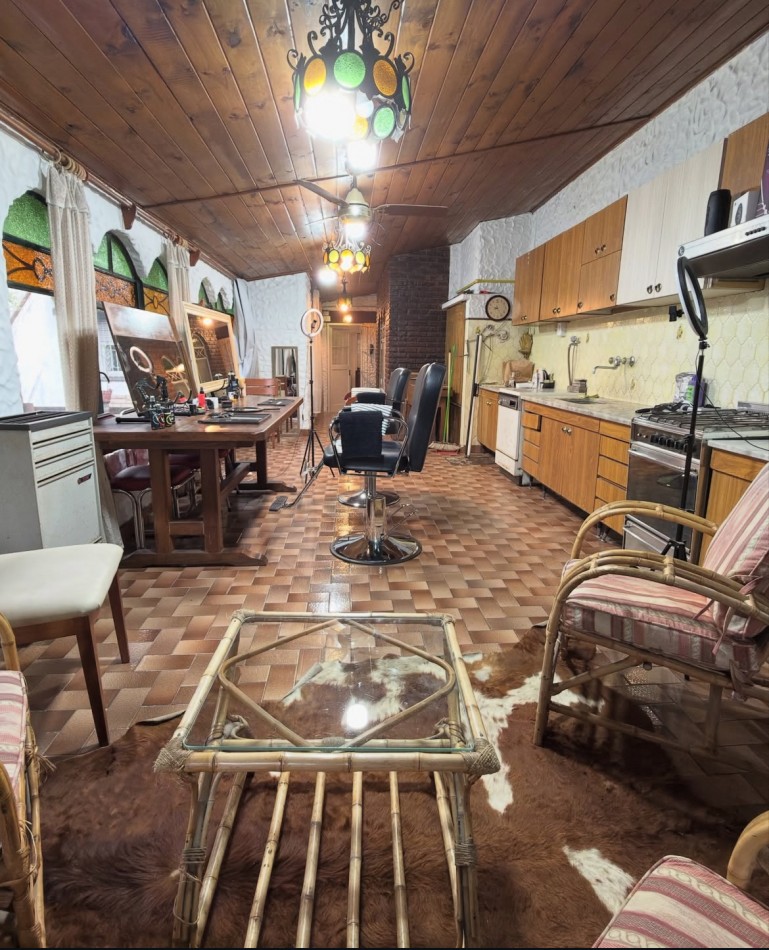 VENTA CHALET DE 5 AMBIENTES EN 9 DE JULIO Y TOMAS GUIDO 