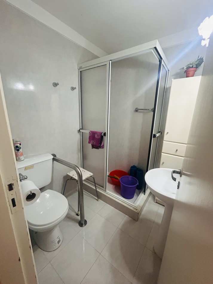 VENTA DEPARTAMENTO DE 2 AMBIENTES EN LA RIOJA Y LIBERTAD 