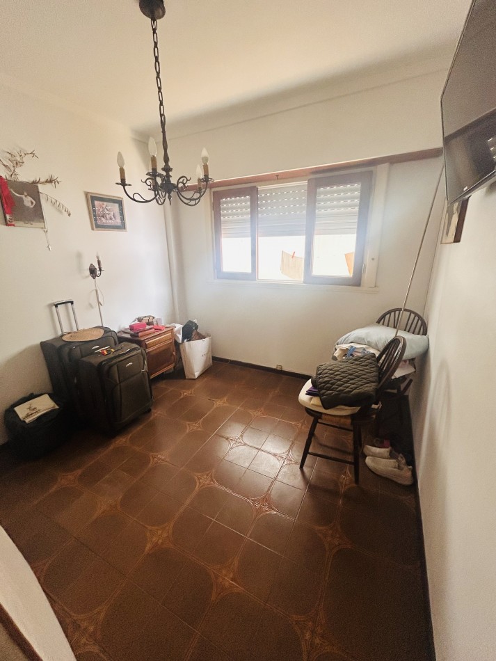 VENTA DEPARTAMENTO DE 2 AMBIENTES EN LA RIOJA Y LIBERTAD 