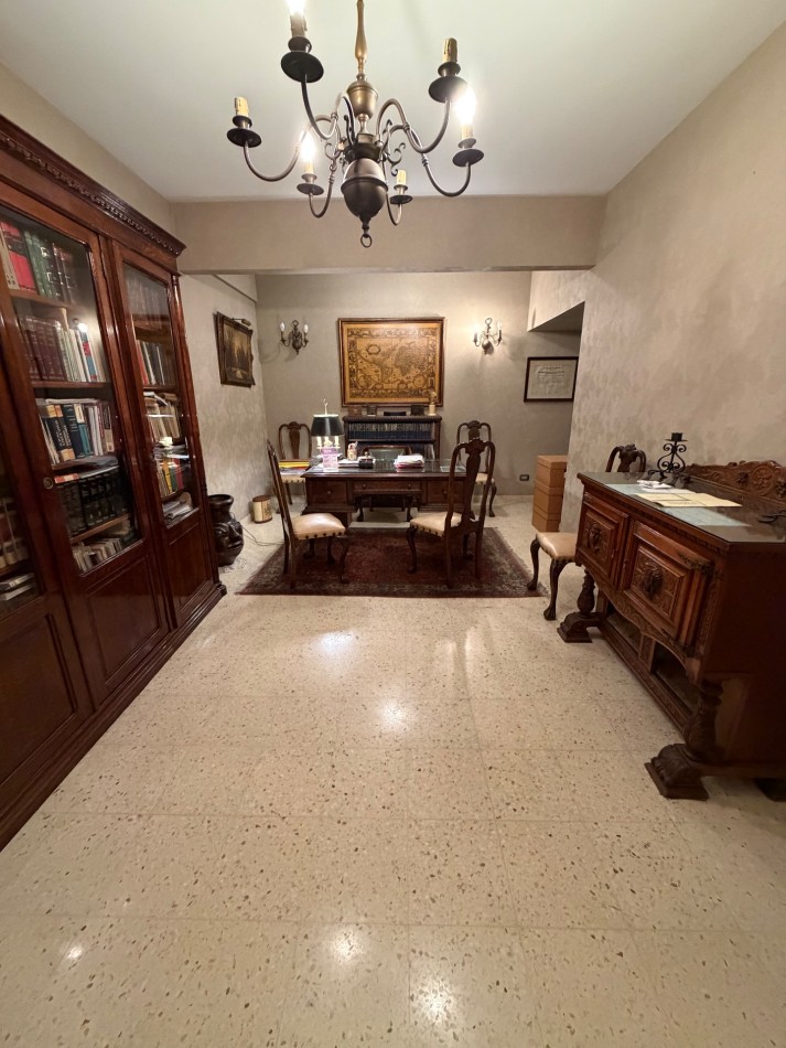 VENTA DEPARTAMENTO DE 4 AMBIENTES EN LURO Y SALTA 