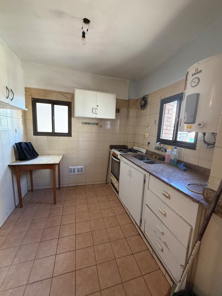 VENTA DEPARTAMENTO DE 3 AMBIENTES EN INDEPENDENCIA Y LIBERTAD