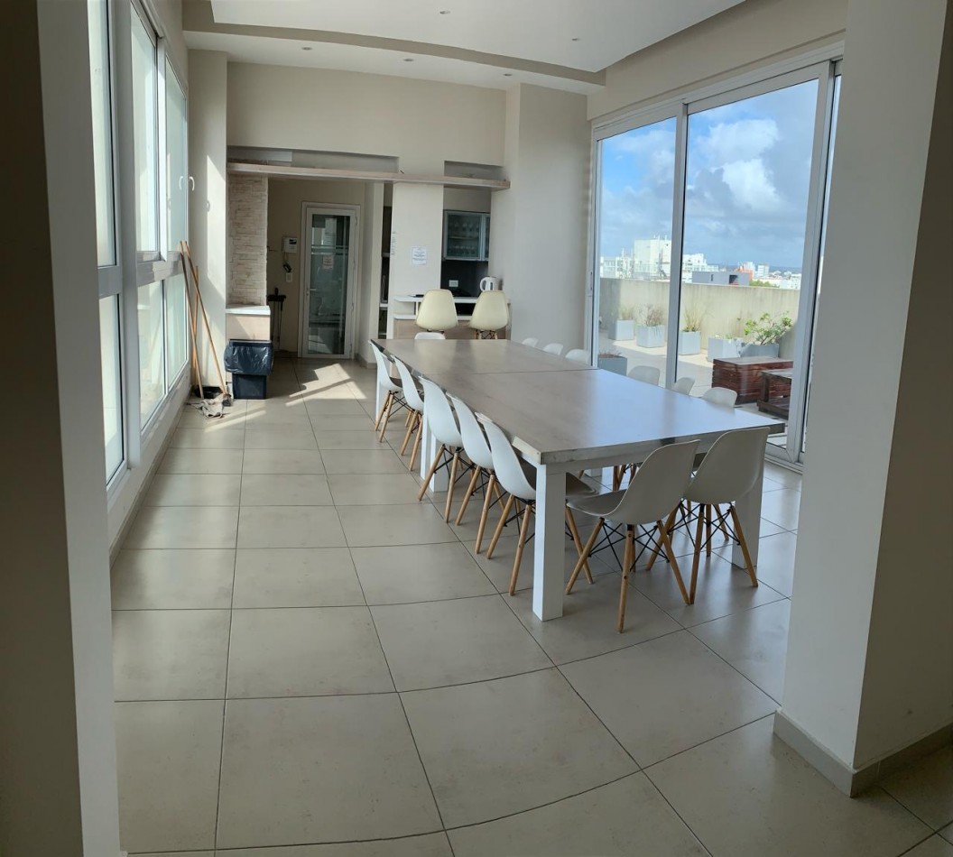 VENTA DEPARTAMENTO DE 2 AMBIENTES EN INDEPENDENCIA Y AYACUCHO 