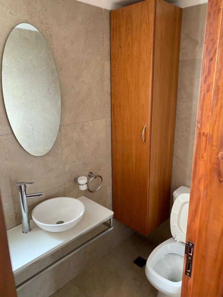 VENTA DEPARTAMENTO DE 2 AMBIENTES EN INDEPENDENCIA Y AYACUCHO 