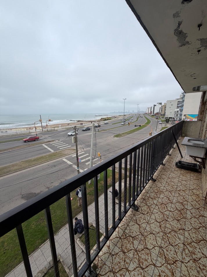VENTA DEPARTAMENTO DE 4 AMBIENTES EN ESTRADA Y LA COSTA 