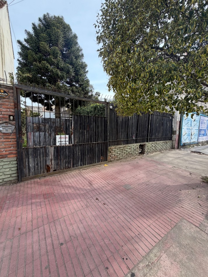 Venta lote de 380 metros en Jujuy y 3 de Febrero 