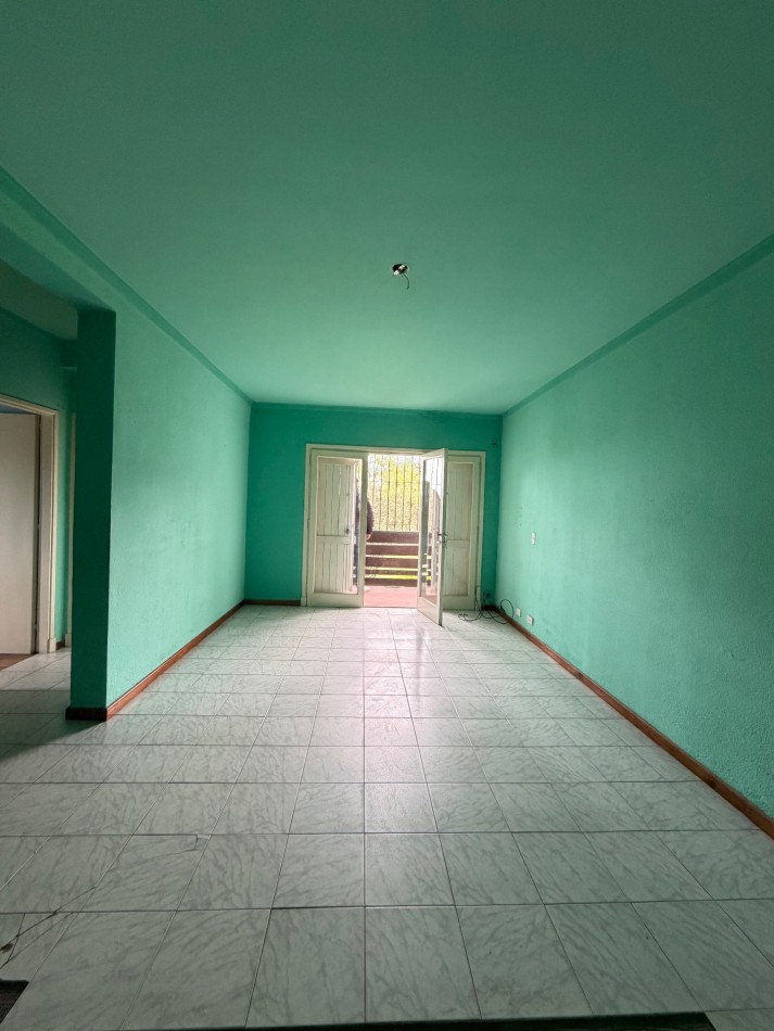 Venta departamento de 3 ambientes en Ayacucho al 7100