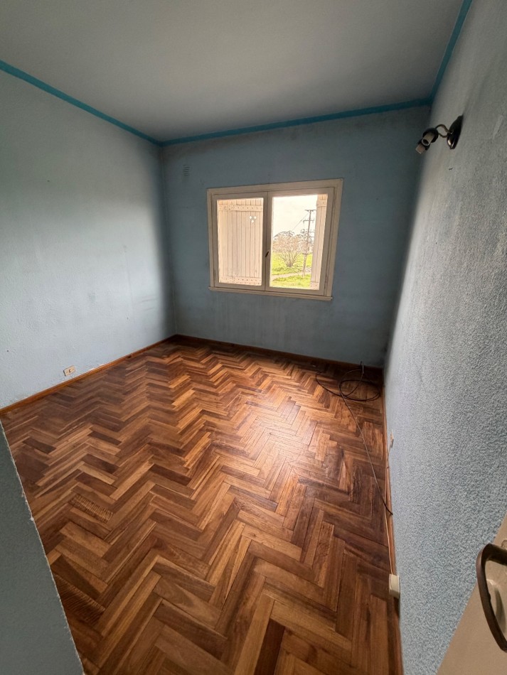 Venta departamento de 3 ambientes en Ayacucho al 7100