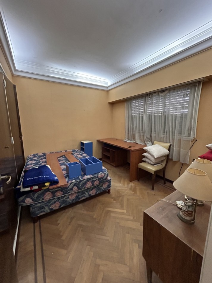 Venta Chalet de 5 ambientes en 9 de Julio y España 