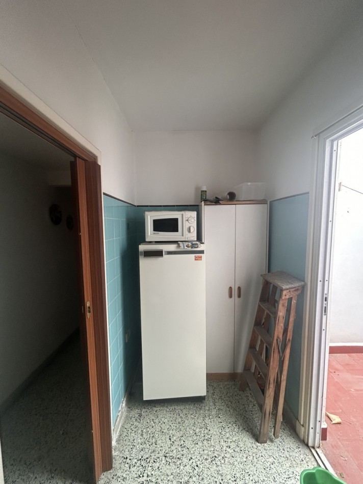 VENTA PH DE 3 AMBIENTES EN SALTA Y 3 DE FEBRERO 