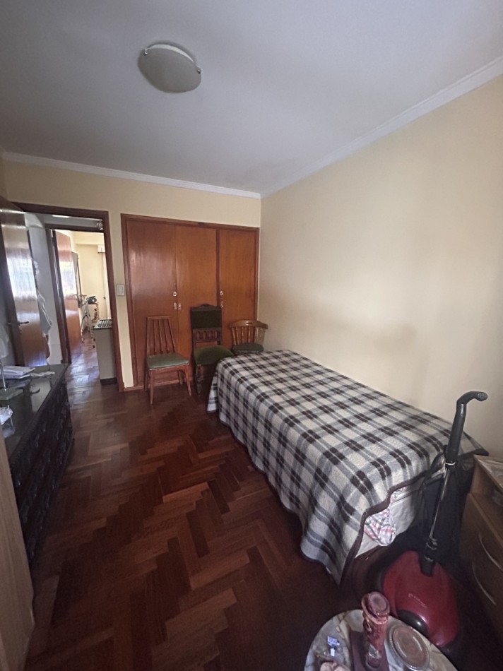 Venta casa de 3 ambientes con dependencia en Cataluña y Torres de Vera y Aragon