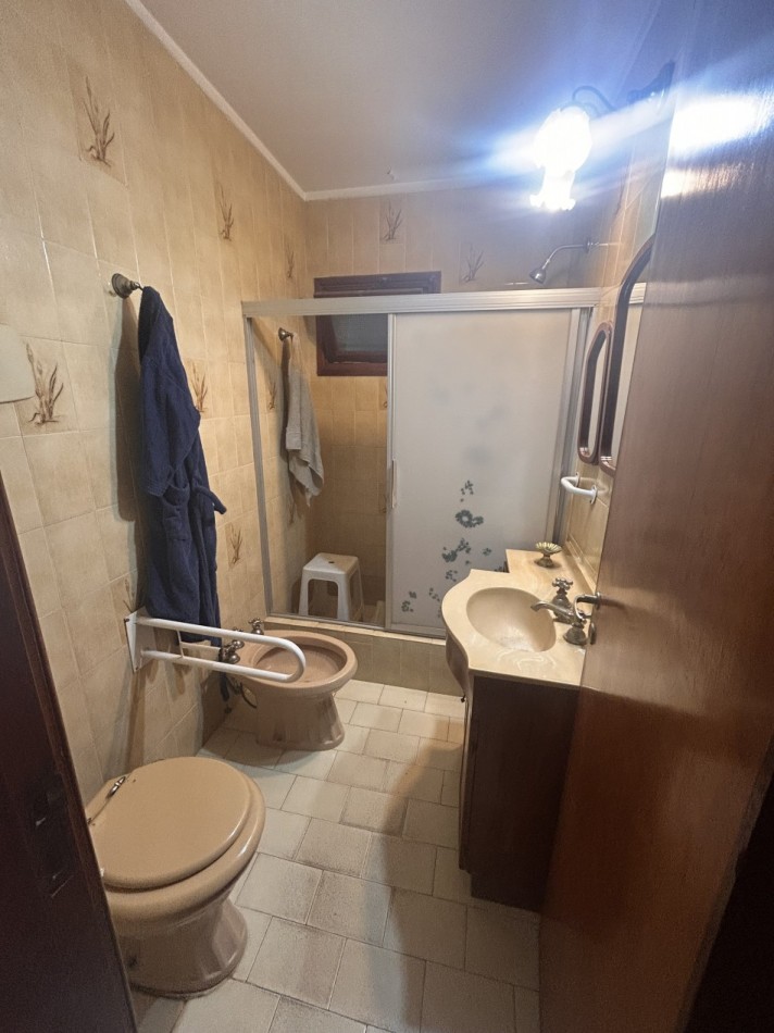 Venta casa de 3 ambientes con dependencia en Cataluña y Torres de Vera y Aragon