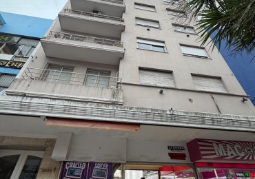 VENTA DEPARTAMENTO DE 4 AMBIENTES EN LURO Y SALTA 